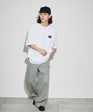 ホワイト　モデル:174cm L着用