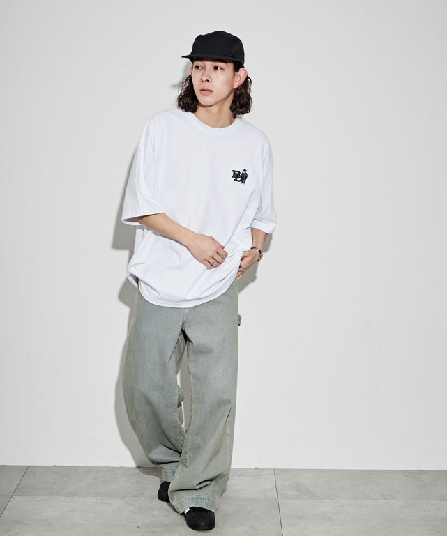 ホワイト　モデル:174cm L着用