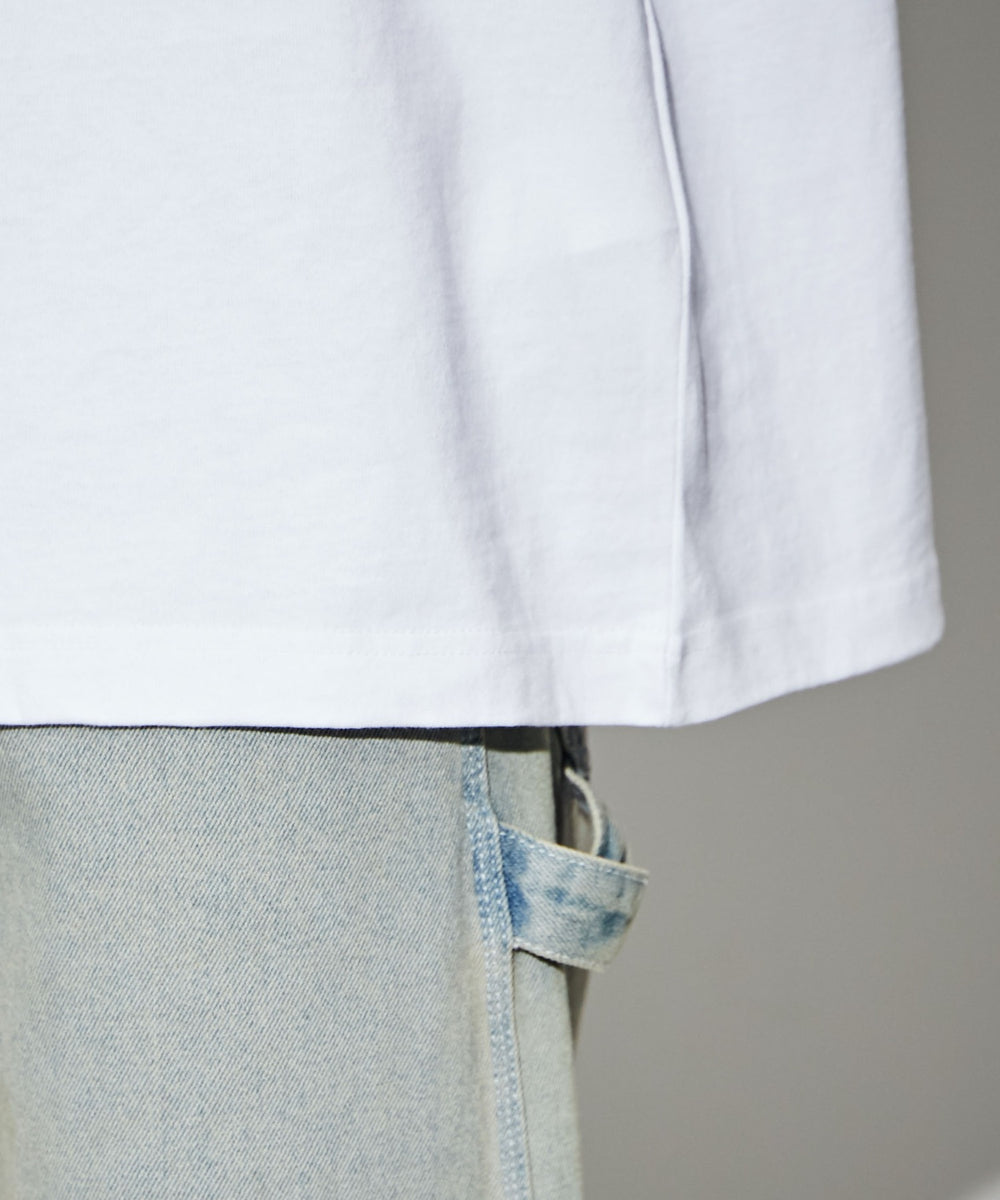 ホワイト　モデル:174cm L着用