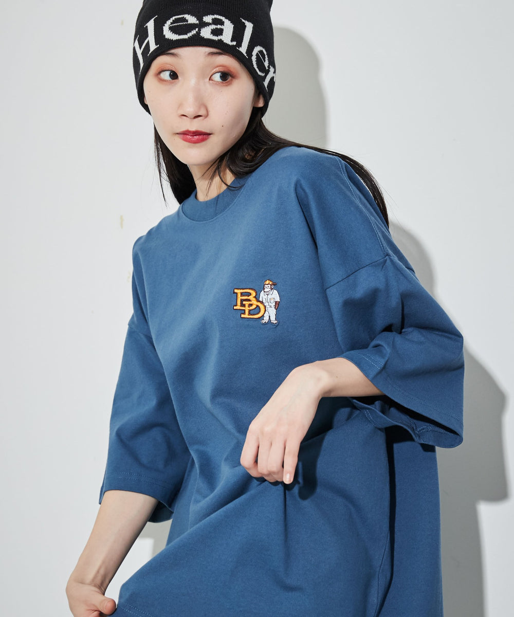 ブルー　モデル:165cm L着用