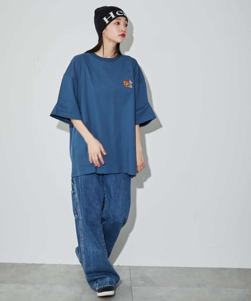 ブルー　モデル:165cm L着用