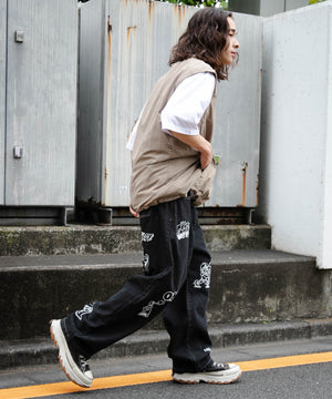 ブラック モデル：174cm L着用