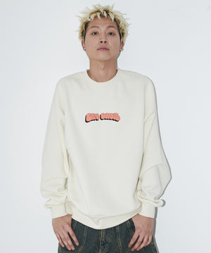 オフホワイト モデル：178cm L着用