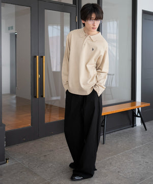 ホワイトアイボリー モデル：177cm L着用