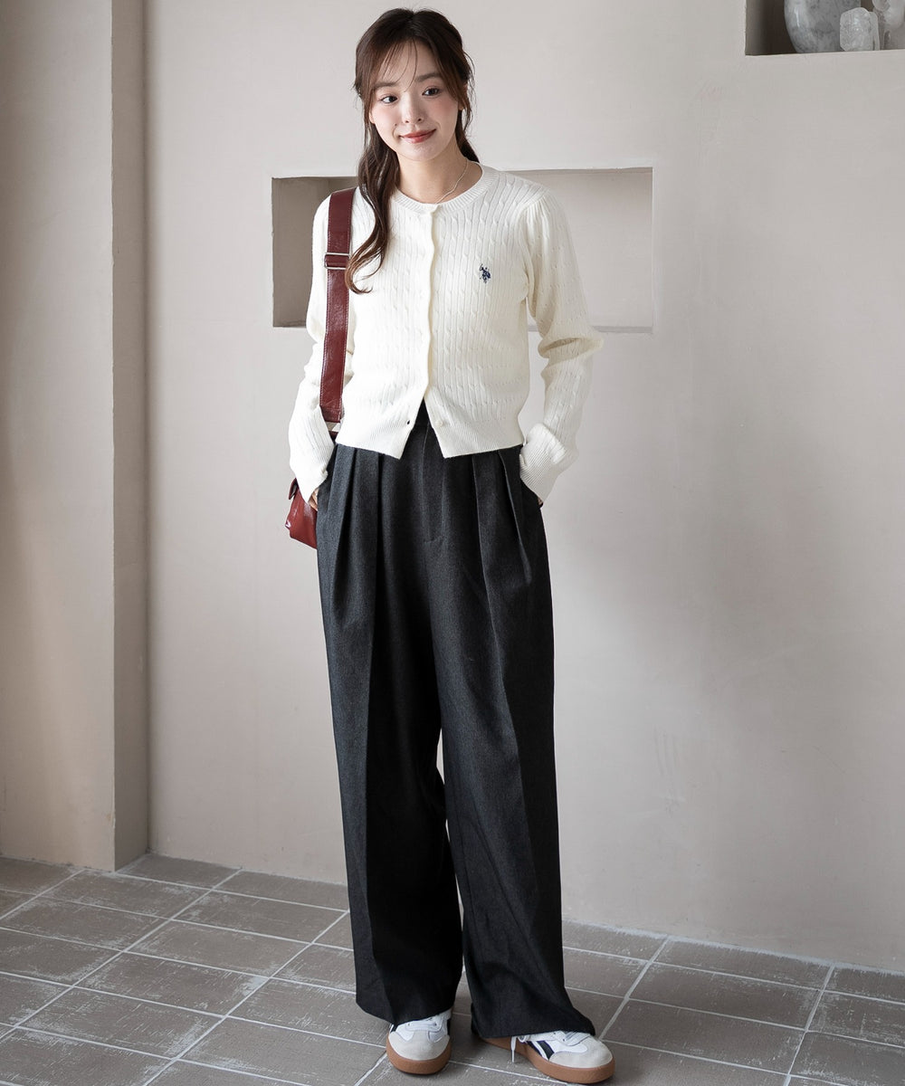 ホワイトアイボリー　モデル：165cm F着用