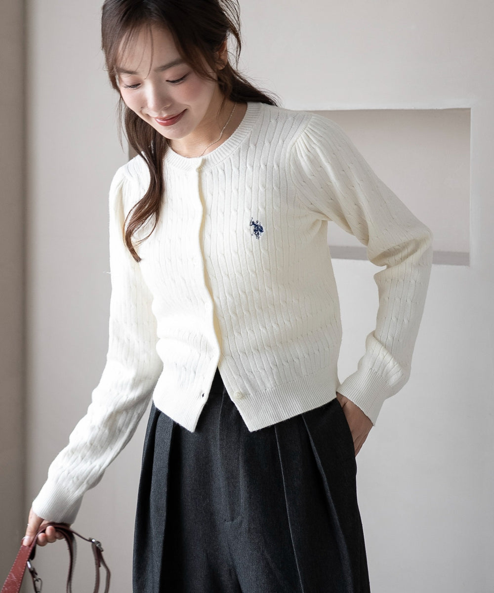 ホワイトアイボリー　モデル：165cm F着用