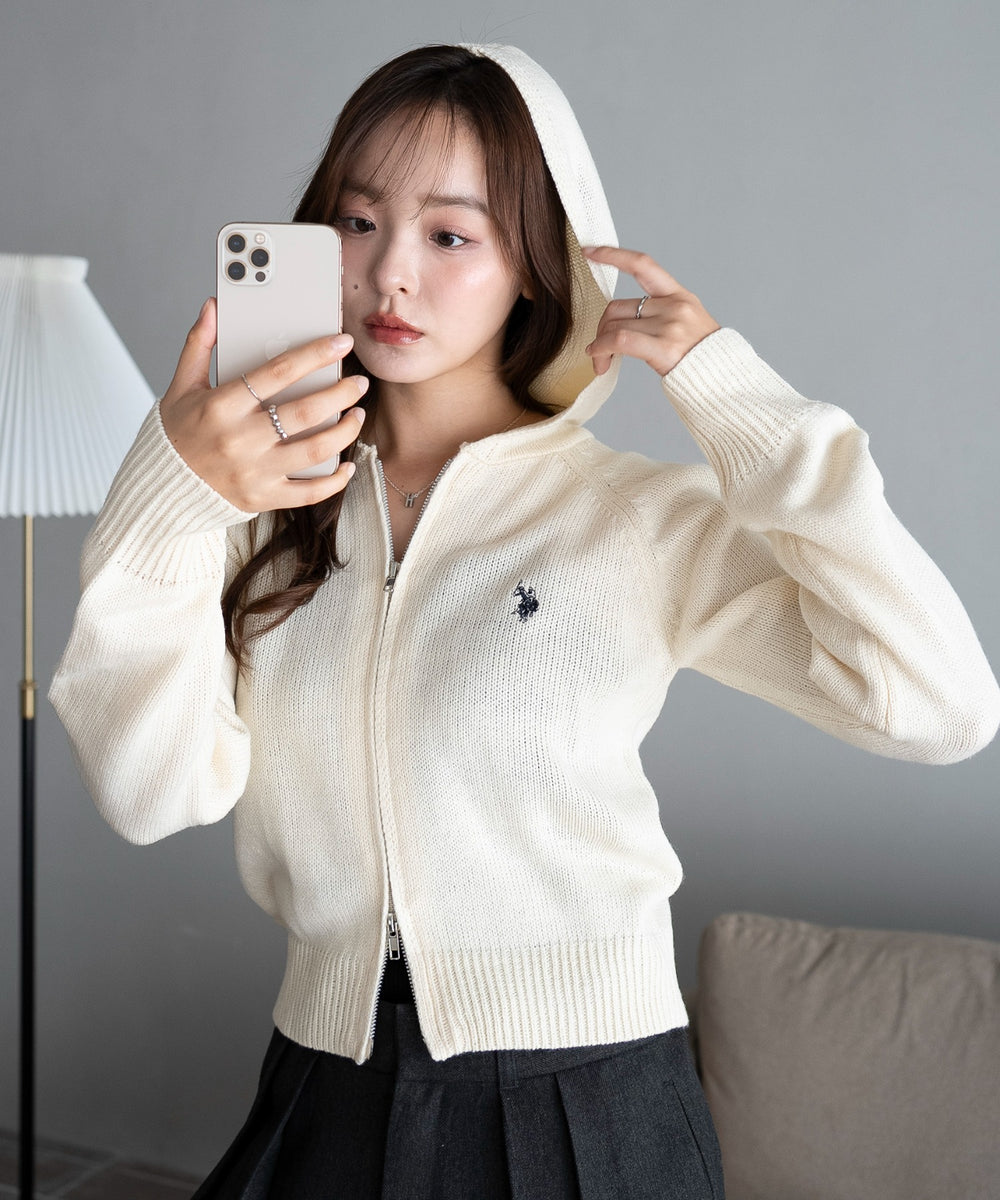 ホワイトアイボリー　モデル：165cm F着用