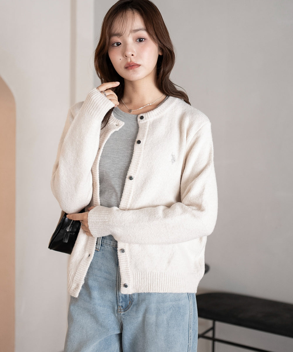 ホワイトアイボリー　モデル：165cm F着用