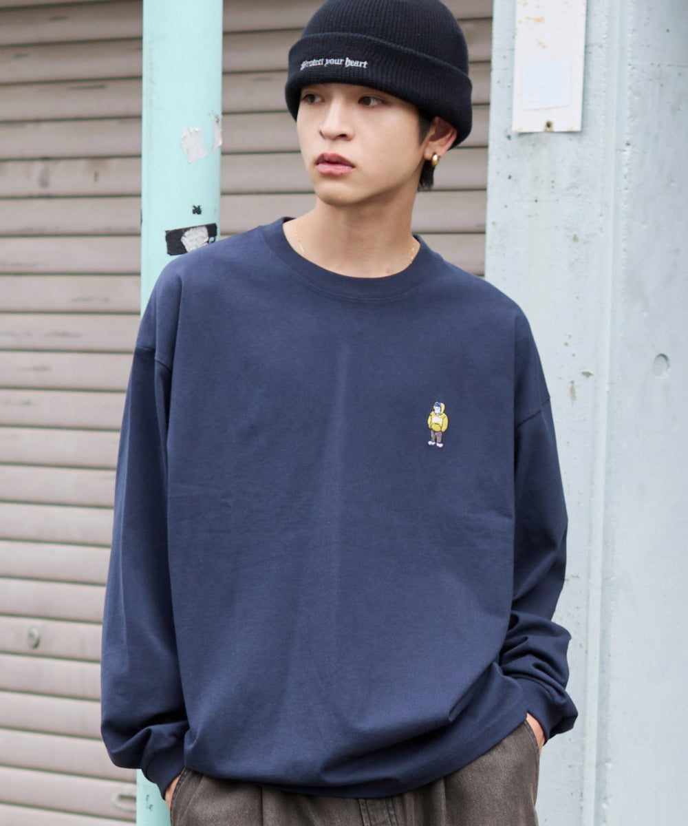 ネイビー モデル：180cm L着用