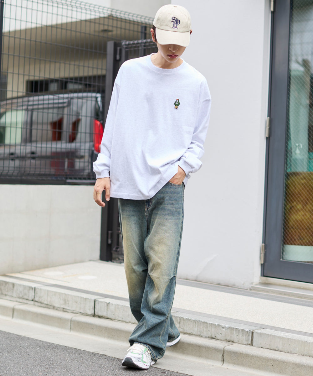 アッシュグレー モデル：180cm L着用