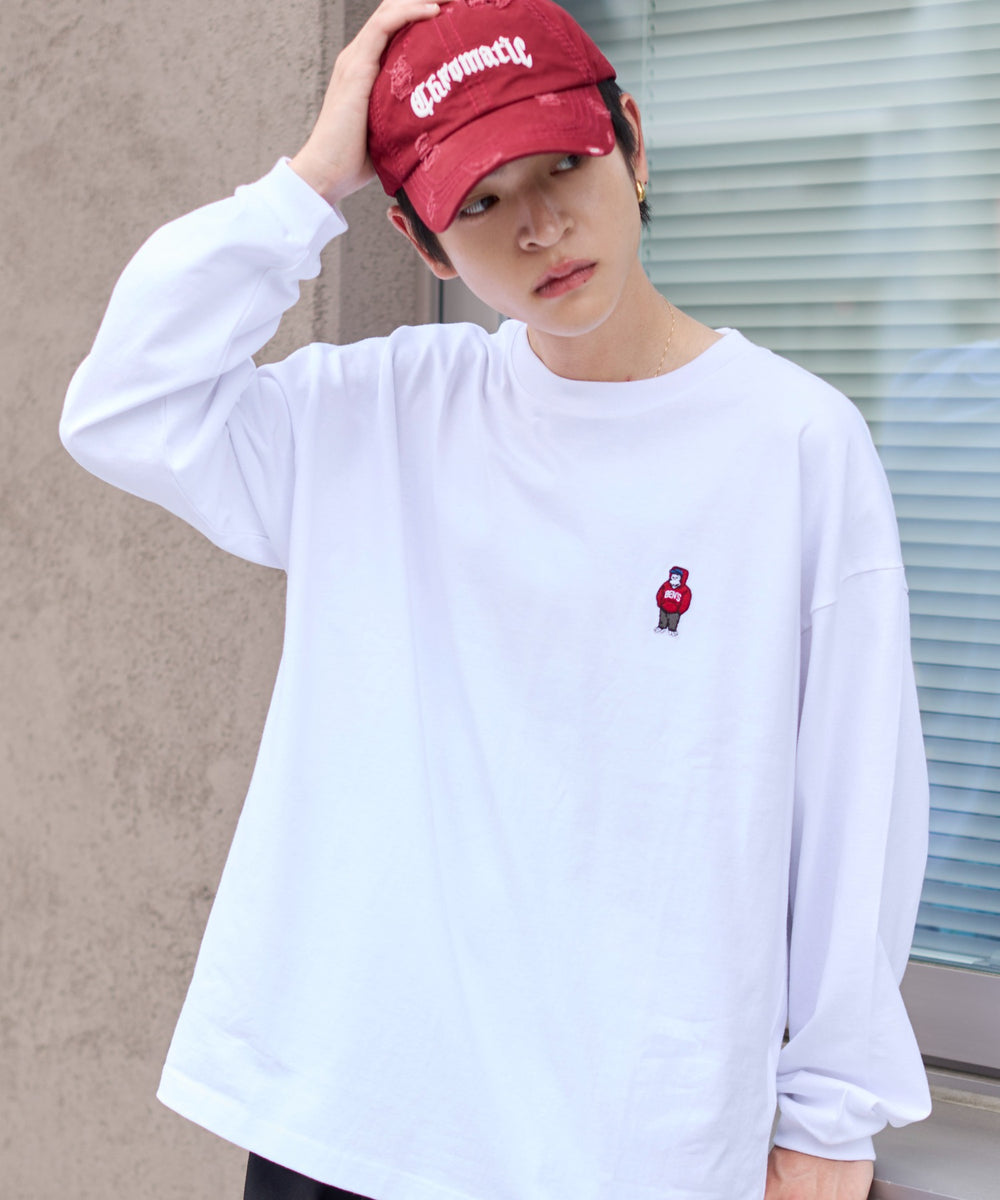 ホワイト モデル：180cm L着用