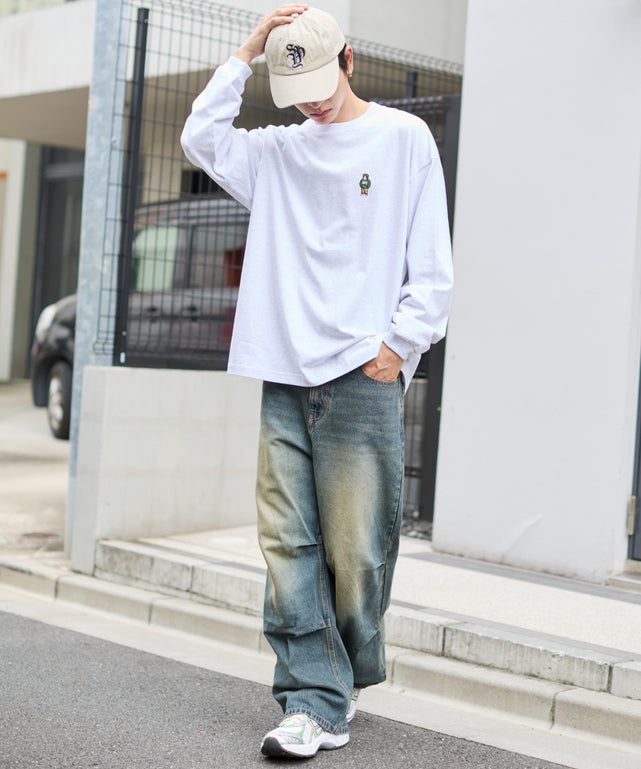 アッシュグレー モデル：180cm L着用