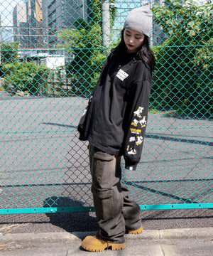 ブラック モデル：160cm M着用