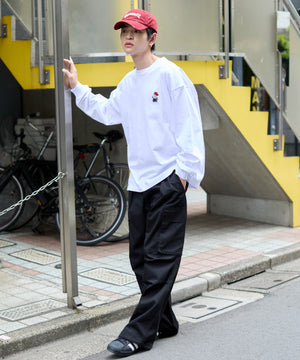 ホワイト モデル：180cm L着用