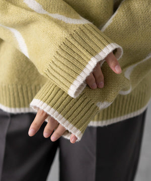 ニュアンスライン配色プルオーバー