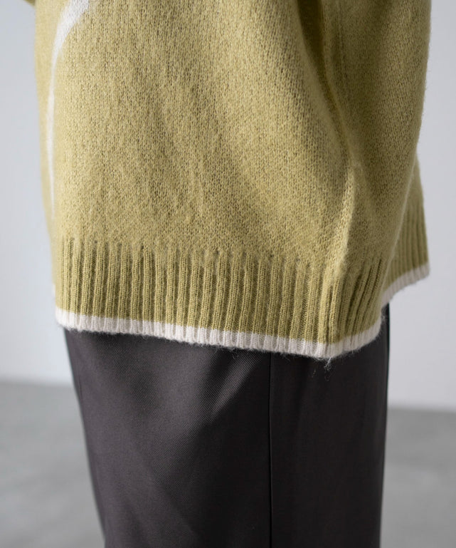 ニュアンスライン配色プルオーバー