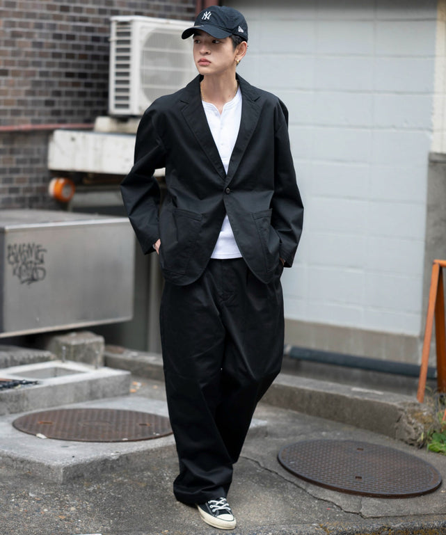 ブラック モデル：180cm L着用