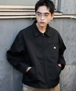 ブラック モデル：180cm L着用