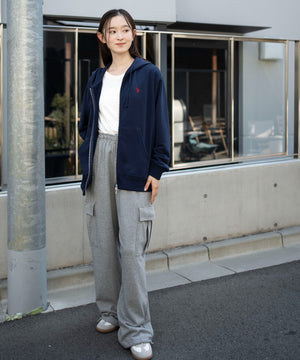 ネイビー　モデル：163cm　M着用