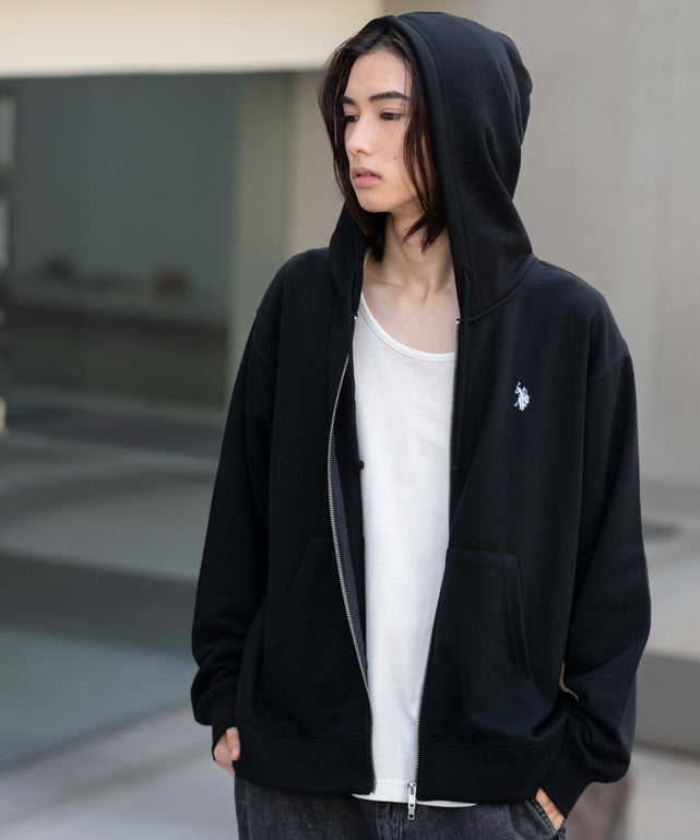 ブラック モデル：175cm M着用