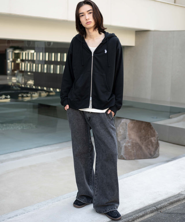 ブラック モデル：175cm M着用