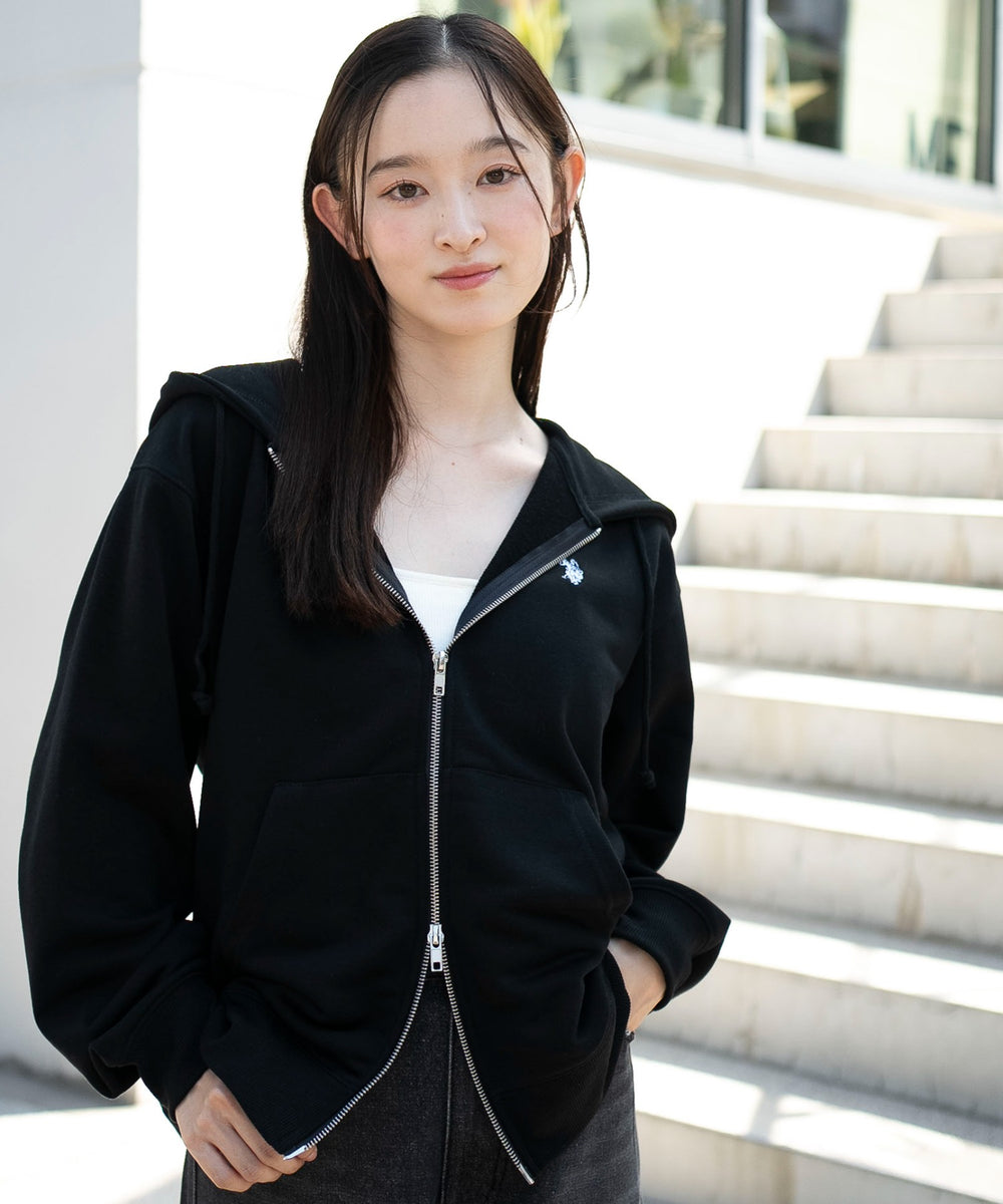 ブラック　モデル：163cm S着用