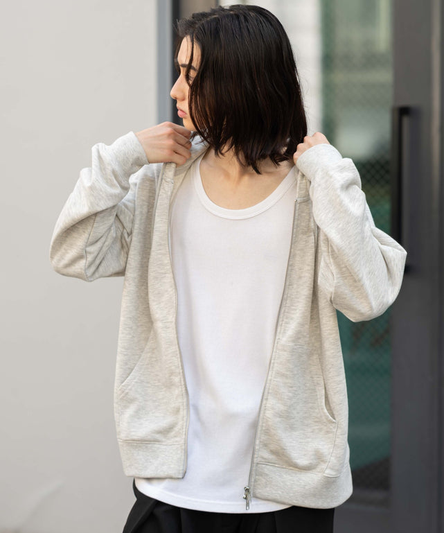 杢グレー モデル：175cm M着用