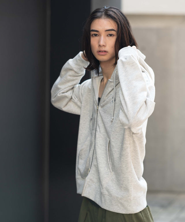 杢グレー モデル：175cm L着用