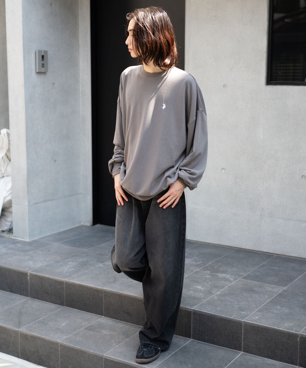 スミクロ モデル：180cm L着用