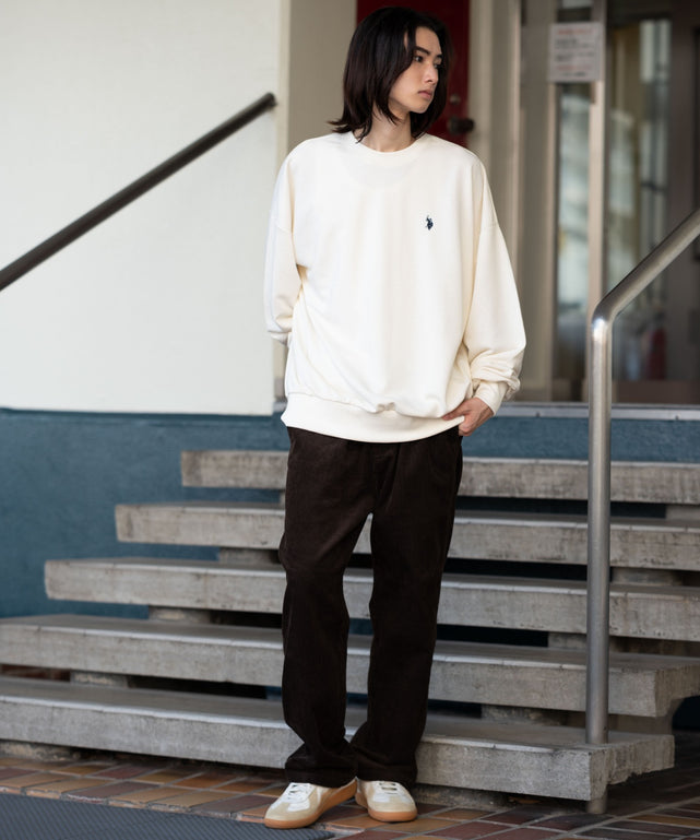 オフホワイト モデル：180cm L着用