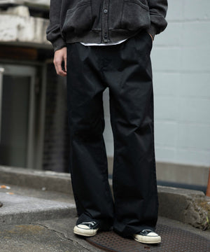 ブラック モデル：180cm L着用