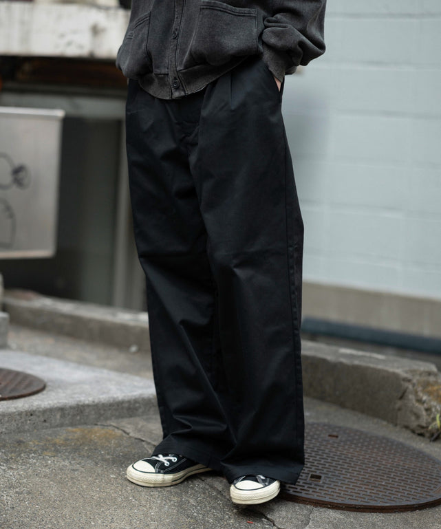 ブラック モデル：180cm L着用