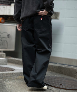 ブラック モデル：180cm L着用