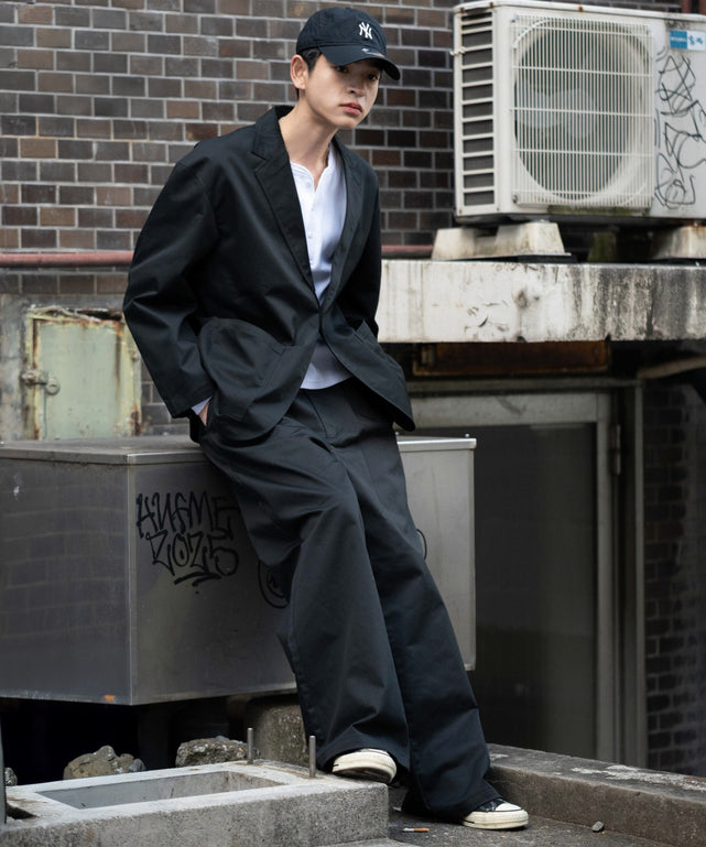 ブラック モデル：180cm L着用