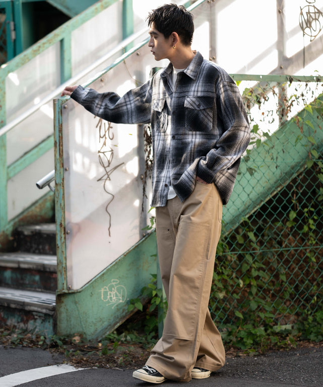 ベージュ モデル：180cm L着用