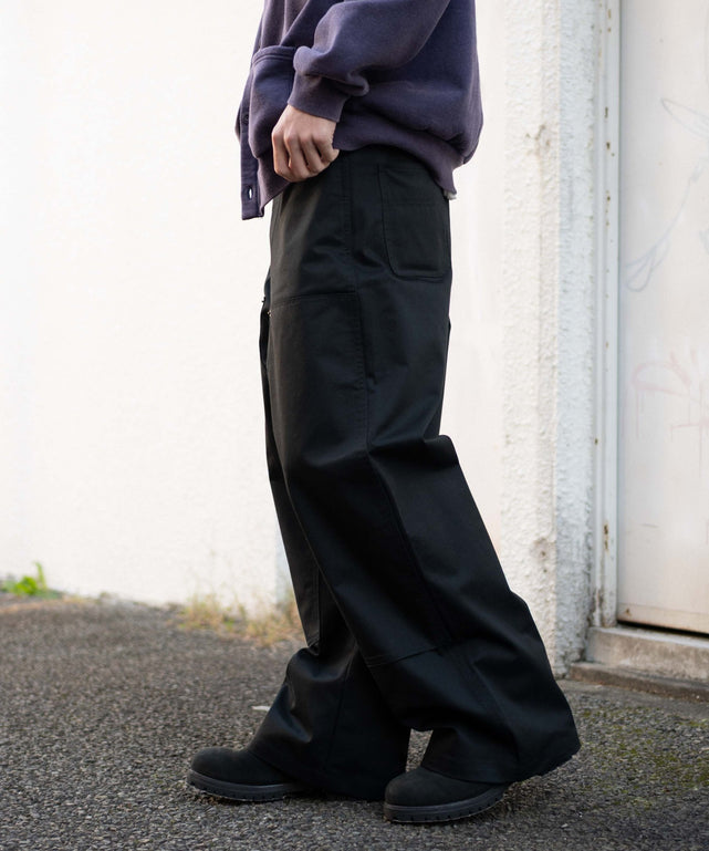 ブラック モデル：180cm L着用