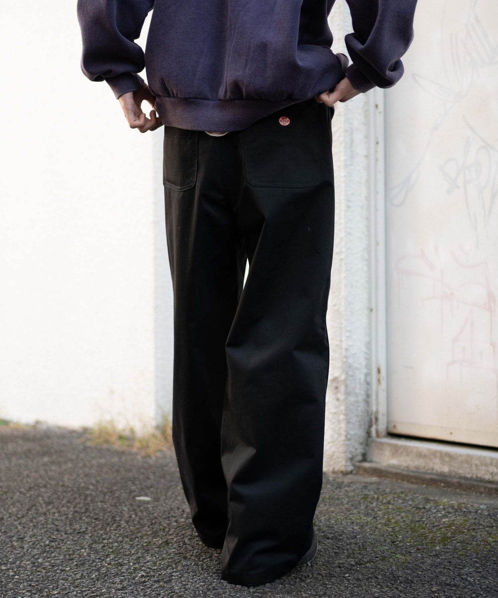 ブラック モデル：180cm L着用