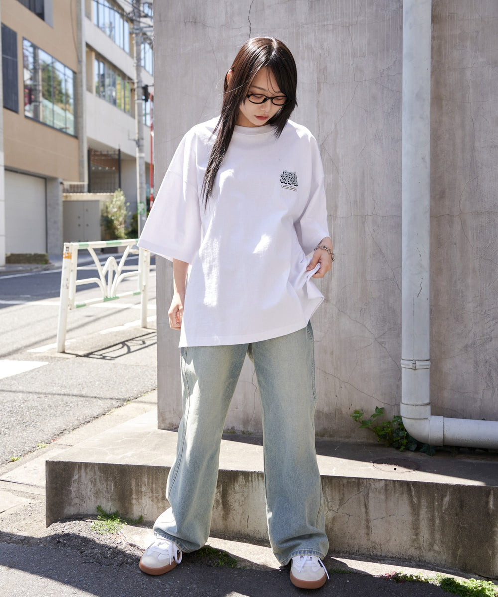 ホワイト　モデル159cm L着用