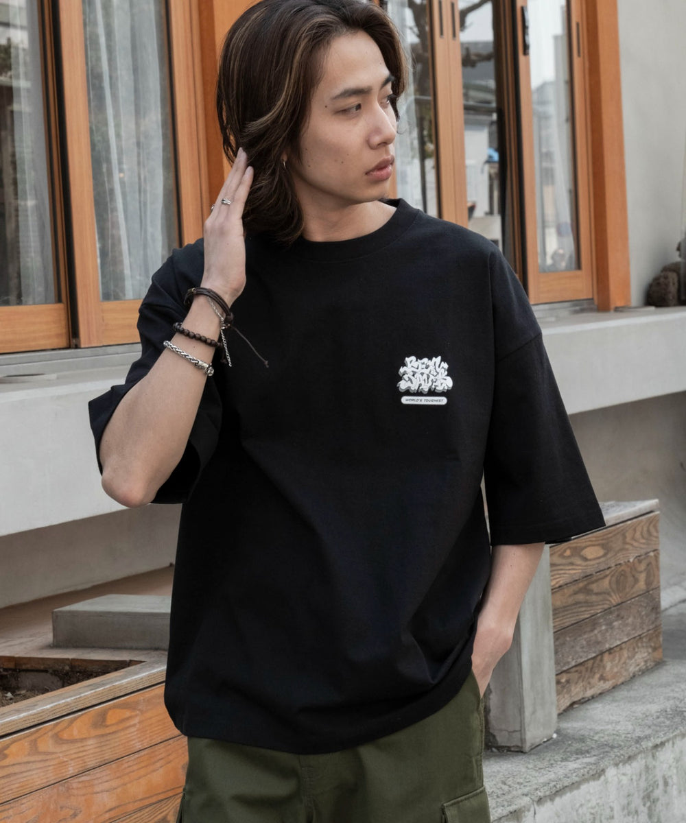 ブラック　モデル175cm L着用