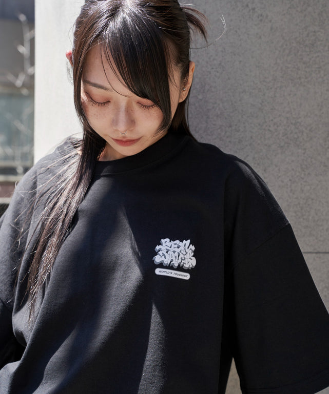 ブラック　モデル155cm L着用