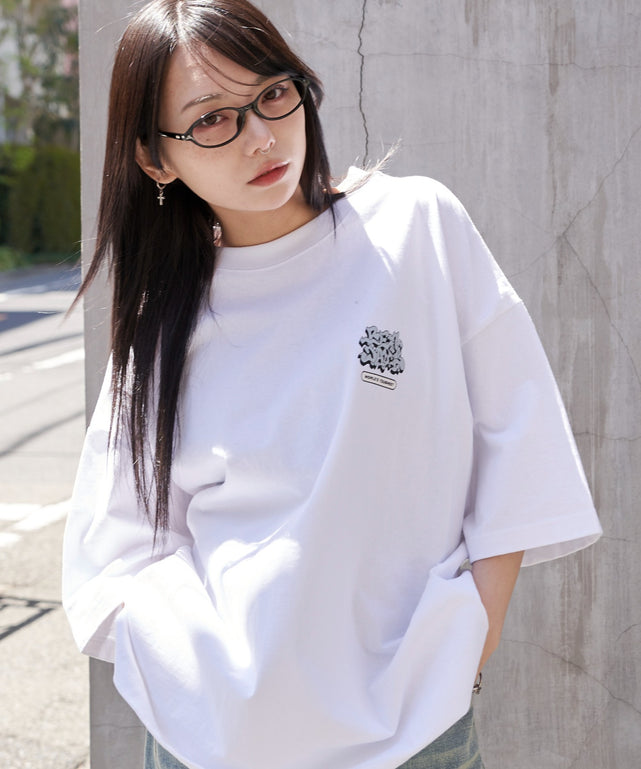 ホワイト　モデル155cm L着用