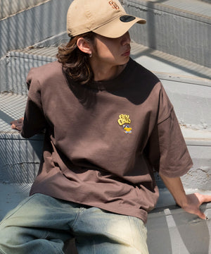 ブラウン　モデル:175cm L着用