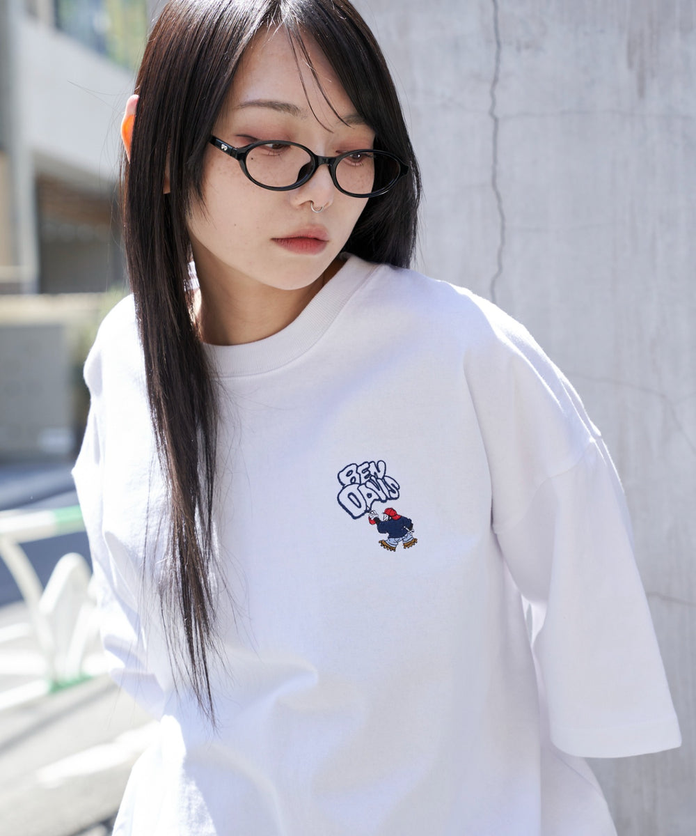 ホワイト　モデル:159cm L着用