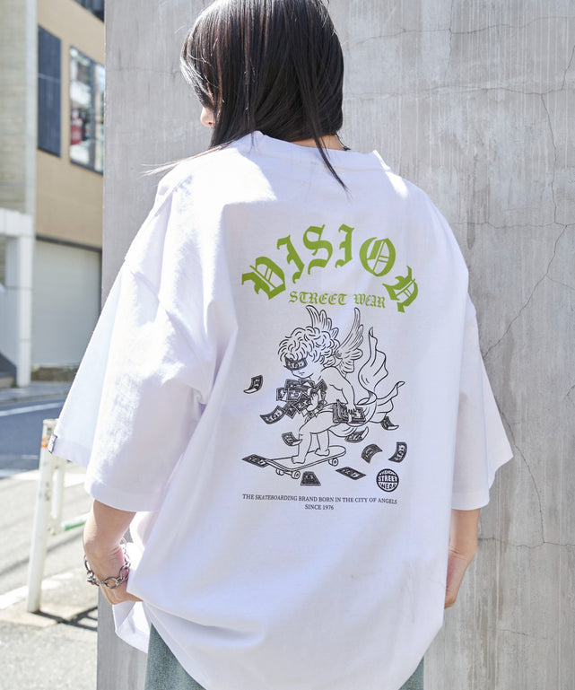 ホワイト　モデル:159cm L着用