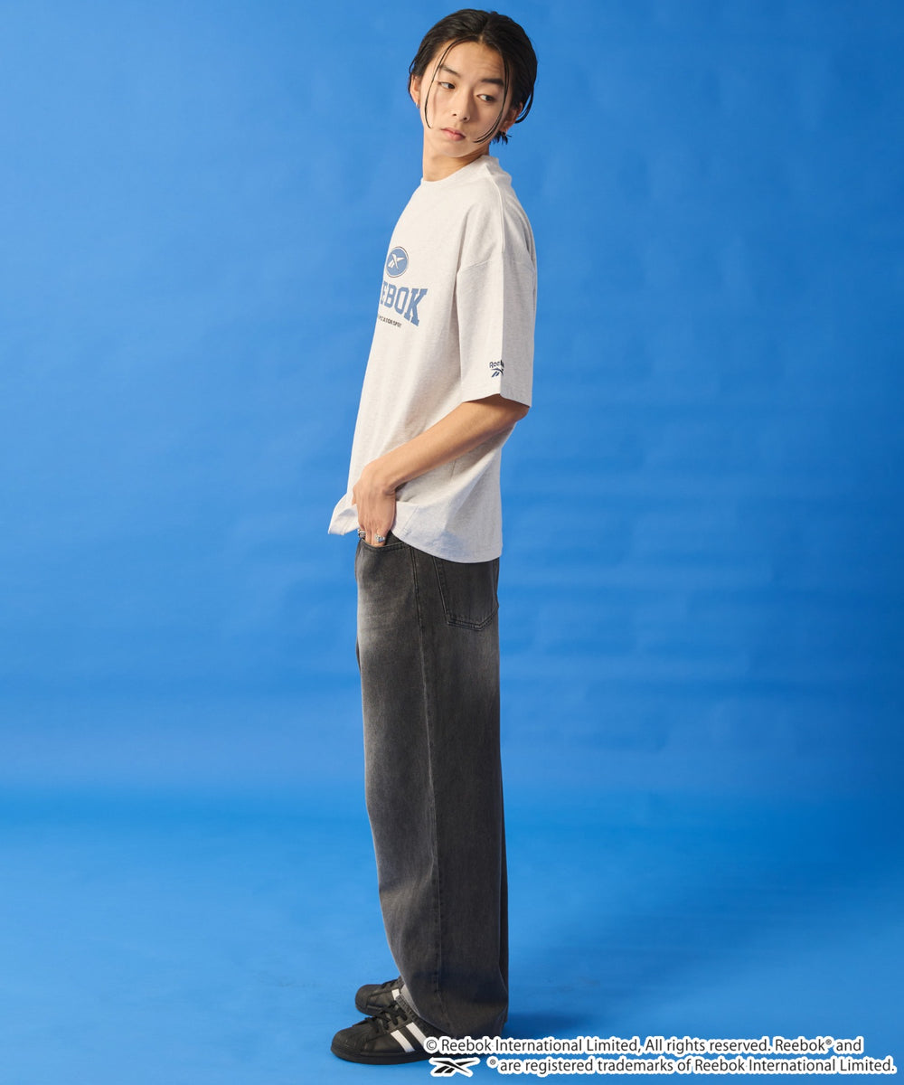 アッシュグレー　モデル:178cm M着用