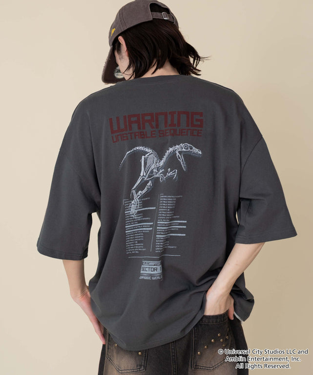 柄4 モデル：175cm L着用