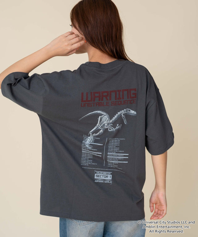 柄4 モデル：165cm S着用