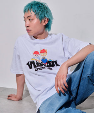 ホワイト モデル：178cm L着用