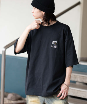 ブラック モデル：175cm L着用