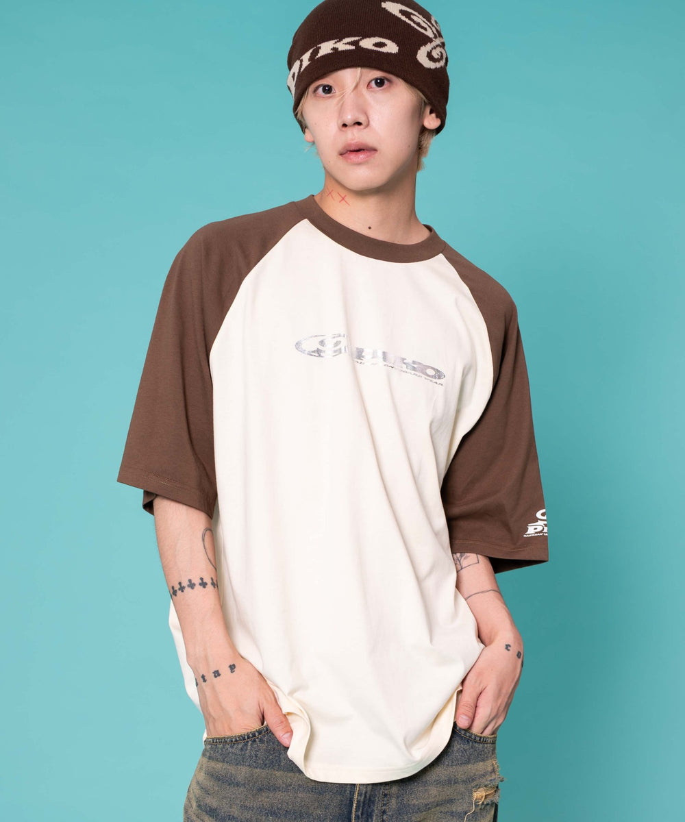 ブラウン　モデル:175cm L着用